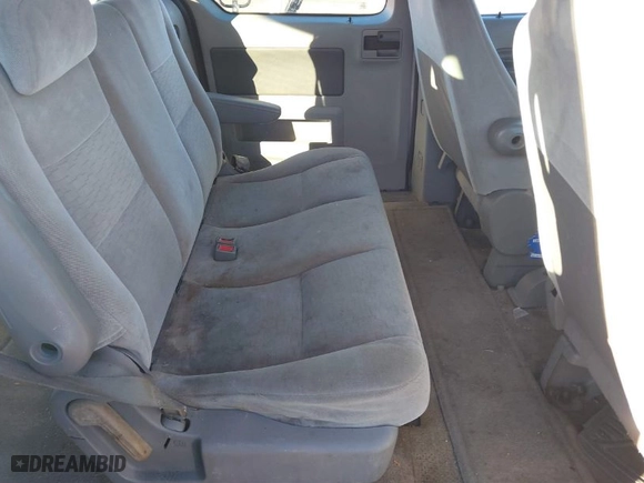 2005 Ford Freestar Wagon S with VIN 2FMZA50615BA37923, listed as a IAAI auction lot 40896205 with NaN miles. Bid and sale history available at carsss.com. Image 8.