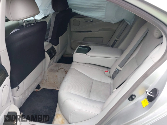 2011 Lexus LS 460 with VIN JTHBL5EF9B5108034, listed as a IAAI auction lot 40823390 with Not provided miles and . Bid and sale history available at DreamBid. Image 8.