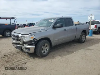 2022 Ram 1500 Big Horn z VIN 1C6RREBG9NN273217, wystawiony jako Copart lot #44320815 z przebiegiem 49 181 mil mil oraz Czysty tytuł • Clean title. Historia ofert i sprzedaży dostępna na DreamBid. Obrazek 1.
