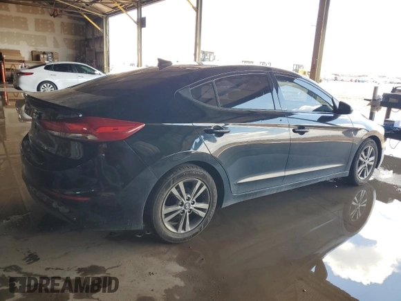 2017 Hyundai Elantra SE z VIN 5NPD84LFXHH050758, wystawiony jako Copart lot #59413985 z przebiegiem 257 151 mil mil oraz Czysty tytuł • Clean title. Historia ofert i sprzedaży dostępna na DreamBid. Obrazek 3.