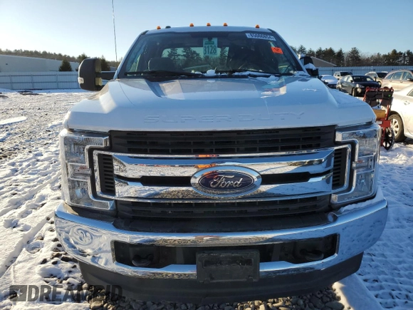 2019 Ford F-350 XL with VIN 1FT8X3BT7KEG22351, listed as a Copart auction lot 85060854 with Not provided miles and Salvage title. Bid and sale history available at DreamBid. Image 5.
