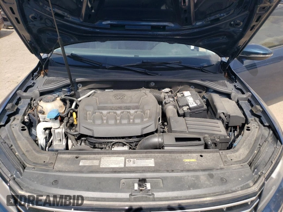 2019 Volkswagen Passat Wolfsburg Edition z VIN 1VWLA7A34KC012047, wystawiony jako Copart lot #53572365 z przebiegiem 84 103 mil mil oraz Szkoda całkowita • Salvage title. Historia ofert i sprzedaży dostępna na DreamBid. Obrazek 11.