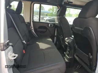 2024 Jeep Wrangler Rubicon with VIN 1C4RJXR6XRW292478, listed as a Copart auction lot 55655575 with 11,122 mi miles and Salvage Title. Bid and sale history available at carsss.com. Image 12.
