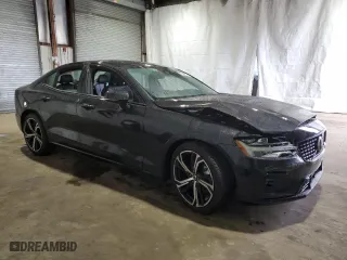 2024 Volvo S60 Core Dark Theme with VIN 7JRL12TK7RG324393, listed as a Copart auction lot 49817315 with 14,985 mi miles and Salvage Title. Bid and sale history available at carsss.com. Image 4.