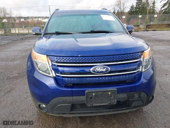 2014 Ford Explorer Limited with VIN 1FM5K8F85EGA14711, listed as a IAAI auction lot 41767151 with 144,689 mi miles. Bid and sale history available at carsss.com. Image 12.
