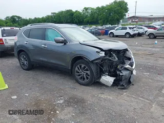 2015 Nissan Rogue SL z VIN 5N1AT2MV1FC923555, wystawiony jako IAAI lot #42280286 z przebiegiem 144 966 mil mil oraz . Historia ofert i sprzedaży dostępna na DreamBid. Obrazek 1.