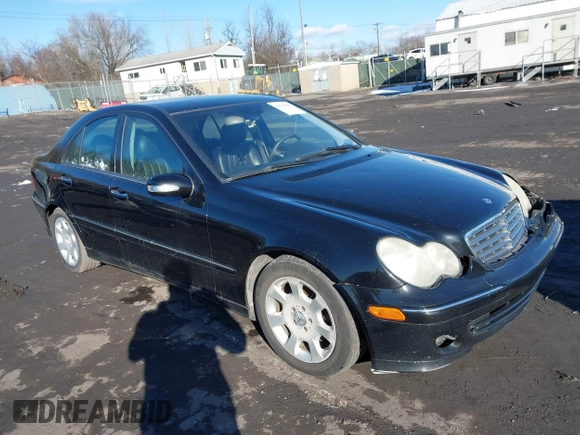 2005 Mercedes-Benz C 240 with VIN WDBRF81J65F649770, listed as a IAAI auction lot 41624644 with 185,722 mi miles and . Bid and sale history available at DreamBid. Image 1.
