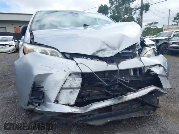 2019 Toyota Sienna L с VIN 5TDZZ3DC2KS005851, выставлен на аукционе IAAI как лот 41992778 с пробегом 99 580 миль миль и . История ставок и продаж доступна на DreamBid. Изображение 6.