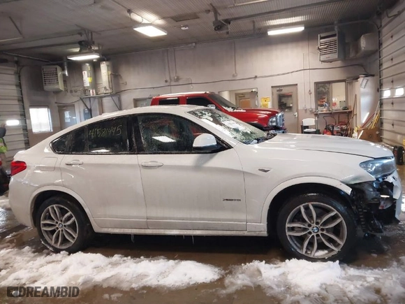 2016 BMW X4 xDrive35i with VIN 5UXXW5C54G0N92321, listed as a IAAI auction lot 41581445 with NaN miles. Bid and sale history available at carsss.com. Image 13.