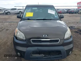 2010 Kia Soul + with VIN KNDJT2A23A7178534, listed as a IAAI auction lot 41380362 with 172,612 mi miles. Bid and sale history available at carsss.com. Image 13.