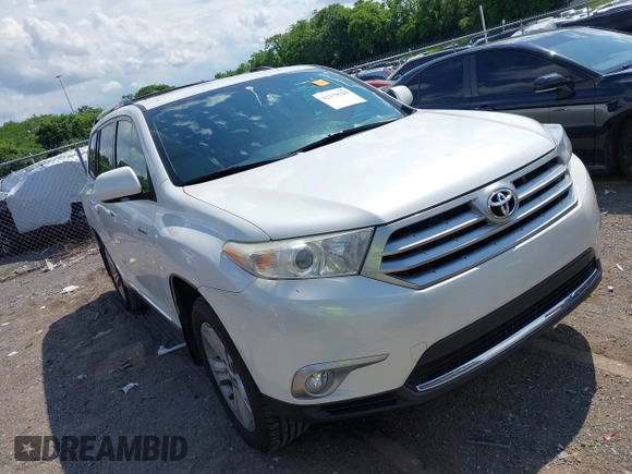 2013 Toyota Highlander Limited z VIN 5TDDK3EH8DS250360, wystawiony jako IAAI lot #42379928 z przebiegiem 112 355 mil mil oraz . Historia ofert i sprzedaży dostępna na DreamBid. Obrazek 1.