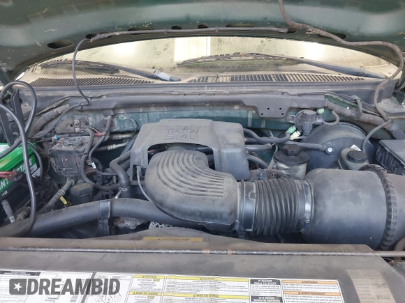 2000 Ford F-150 XL with VIN 1FTRX17L7YNA66620, listed as a IAAI auction lot 42622639 with Not provided miles and . Bid and sale history available at DreamBid. Image 10.