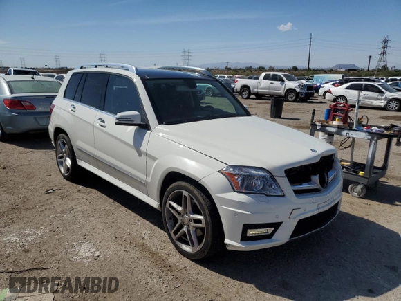 2011 Mercedes-Benz GLK 350 with VIN WDCGG8HB0BF541512, listed as a Copart auction lot 74757634 with 98,388 mi miles and Salvage Title. Bid and sale history available at DreamBid. Image 4.