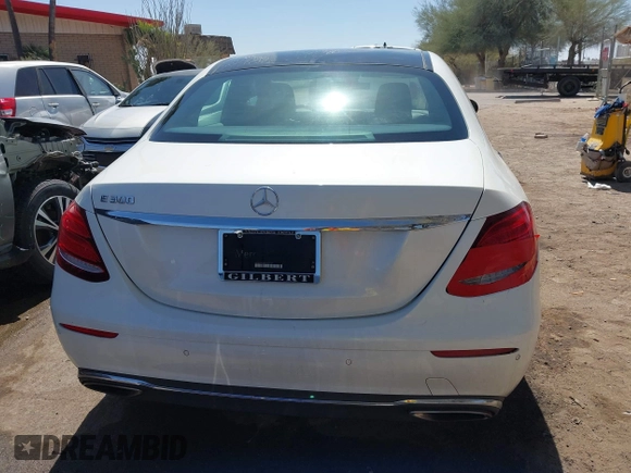 2019 Mercedes-Benz E-Class E 300 with VIN WDDZF4JBXKA597397, listed as a IAAI auction lot 41724672 with 99,258 mi miles. Bid and sale history available at carsss.com. Image 16.
