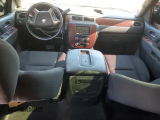 2013 Chevrolet Suburban LS z VIN 1GNWKLEG4DR113485, wystawiony jako Copart lot #80772604 z przebiegiem 183 622 mil mil oraz Szkoda całkowita • Salvage title. Historia ofert i sprzedaży dostępna na DreamBid. Obrazek 8.