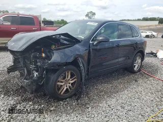 2016 Porsche Cayenne z VIN WP1AA2A2XGKA13249, wystawiony jako Copart lot #57411465 z przebiegiem 165 074 mil mil oraz Szkoda całkowita • Salvage title. Historia ofert i sprzedaży dostępna na DreamBid. Obrazek 1.