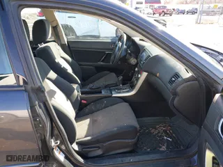 2007 Subaru Legacy Wagon Special Edition with VIN 4S3BP616877331937, listed as a IAAI auction lot 41626081 with 218,422 mi miles. Bid and sale history available at carsss.com. Image 5.