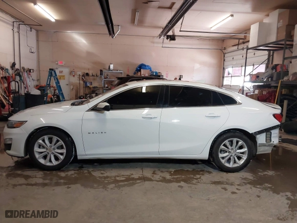 2021 Chevrolet Malibu LT with VIN 1G1ZD5ST5MF010969, listed as a IAAI auction lot 41523540 with 127,721 mi miles. Bid and sale history available at carsss.com. Image 14.