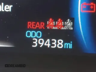2021 Toyota RAV4 Hybrid XSE with VIN 4T3E6RFV9MU040817, listed as a IAAI auction lot 42182773 with 39,438 mi miles and . Bid and sale history available at DreamBid. Image 16.