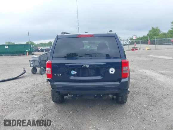 2016 Jeep Patriot Sport z VIN 1C4NJRBB1GD520524, wystawiony jako IAAI lot #42351998 z przebiegiem 200 210 mil mil oraz . Historia ofert i sprzedaży dostępna na DreamBid. Obrazek 17.