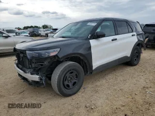 2022 Ford Police Interceptor Utility z VIN 1FM5K8AB3NGA49086, wystawiony jako Copart lot #56393775 z przebiegiem 36 032 mil mil oraz Szkoda całkowita • Salvage title. Historia ofert i sprzedaży dostępna na DreamBid. Obrazek 1.
