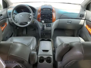 2008 Toyota Sienna XLE with VIN 5TDZK22C48S167135, listed as a Copart auction lot 59515575 with 251,580 mi miles and Salvage title. Bid and sale history available at DreamBid. Image 8.