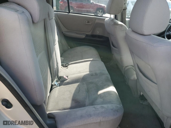 2005 Toyota Highlander with VIN JTEGP21A550056810, listed as a Copart auction lot 48812505 with 240,500 mi miles and Salvage Title. Bid and sale history available at carsss.com. Image 10.