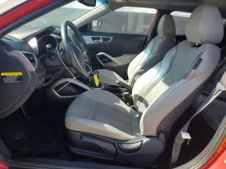 2014 Hyundai Veloster с VIN KMHTC6AD1EU198737, выставлен на аукционе Copart как лот 66271575 с пробегом 119 895 миль миль и Списание • Salvage title. История ставок и продаж доступна на DreamBid. Изображение 7.