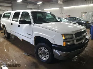 2003 Chevrolet Silverado 2500HD LS with VIN 1GCHK23U83F222021, listed as a Copart auction lot 48815675 with 236,581 mi miles and Clean Title. Bid and sale history available at carsss.com. Image 4.