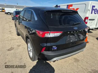 2020 Ford Escape SE with VIN 1FMCU0G69LUC29832, listed as a IAAI auction lot 42137140 with 63,491 mi miles. Bid and sale history available at carsss.com. Image 1.