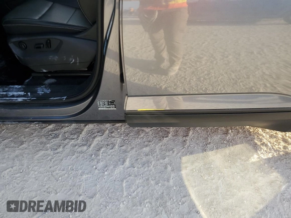 2022 Volkswagen Atlas SE with VIN 1V2DP2CA5NC509101, listed as a Copart auction lot 76972414 with 17,509 mi miles and Salvage title. Bid and sale history available at DreamBid. Image 13.