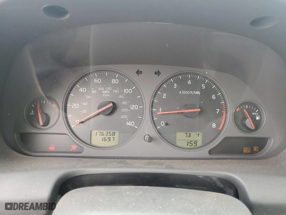 2004 Volvo S40 with VIN YV1VS27594F064581, listed as a Copart auction lot 52442645 with 176,358 mi miles and Salvage Title. Bid and sale history available at carsss.com. Image 9.