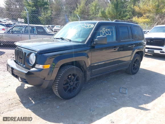2014 Jeep Patriot Latitude with VIN 1C4NJRFB5ED716716, listed as a IAAI auction lot 41900355 with 155,247 mi miles. Bid and sale history available at carsss.com. Image 17.