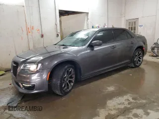 2017 Chrysler 300 S with VIN 2C3CCABG7HH661444, listed as a Copart auction lot 75647514 with 147,886 mi miles and Salvage Title. Bid and sale history available at DreamBid. Image 1.