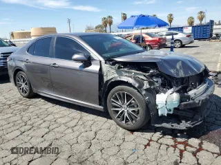2023 Toyota Camry SE z VIN 4T1G11AK9PU832730, wystawiony jako Copart lot #49294455 z przebiegiem 46 194 mil mil oraz Szkoda całkowita • Salvage title. Historia ofert i sprzedaży dostępna na DreamBid. Obrazek 4.