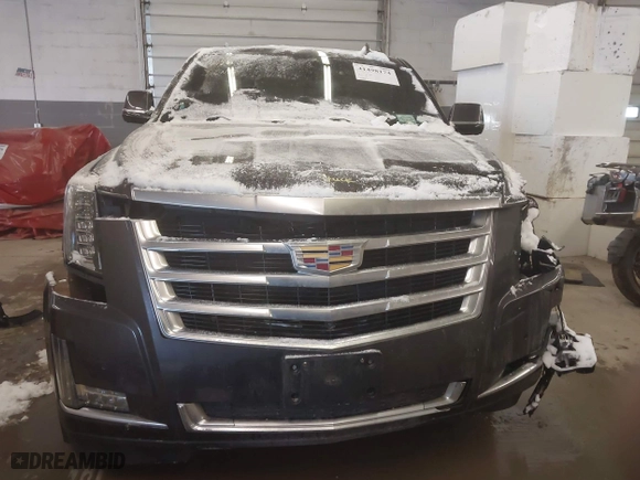 2016 Cadillac Escalade Luxury Collection with VIN 1GYS4BKJ2GR112460, listed as a IAAI auction lot 41498174 with 139,457 mi miles. Bid and sale history available at carsss.com. Image 13.
