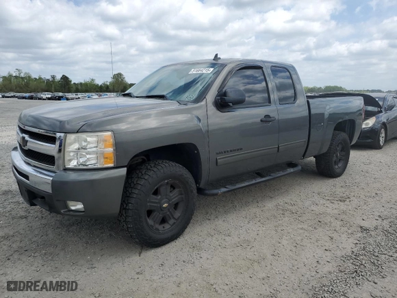 2011 Chevrolet Silverado 1500 LT with VIN 1GCRKSE32BZ383969, listed as a Copart auction lot 51664215 with 191,940 mi miles and Salvage Title. Bid and sale history available at carsss.com. Image 1.