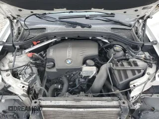 2015 BMW X3 xDrive28i z VIN 5UXWX9C58F0D53288, wystawiony jako Copart lot #55273745 z przebiegiem 61 443 mil mil oraz Szkoda całkowita • Salvage title. Historia ofert i sprzedaży dostępna na DreamBid. Obrazek 12.