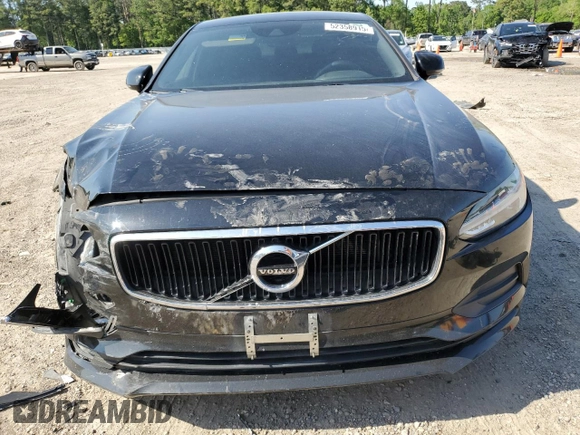 2019 Volvo S90 Momentum with VIN LVY102AK1KP089404, listed as a Copart auction lot 52358915 with 97,691 mi miles and Salvage Title. Bid and sale history available at carsss.com. Image 5.