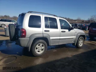 2006 Jeep Liberty Sport with VIN 1J4GL48K66W262852, listed as a Copart auction lot 49502075 with 144,314 mi miles and Salvage Title. Bid and sale history available at carsss.com. Image 3.