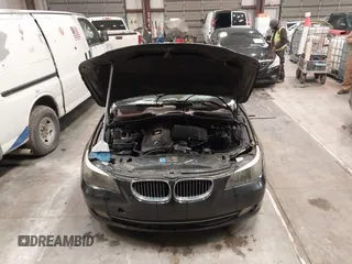 2008 BMW 5 Series 535i with VIN WBANW13568CZ79001, listed as a IAAI auction lot 41619472 with 149,148 mi miles and . Bid and sale history available at carsss.com. Image 10.
