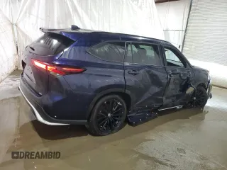 2024 Toyota Highlander LE z VIN 5TDKDRAH1RS537296, wystawiony jako Copart lot #57558595 z przebiegiem 34 682 mil mil oraz Czysty tytuł • Clean title. Historia ofert i sprzedaży dostępna na DreamBid. Obrazek 3.