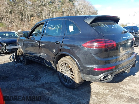 2017 Porsche Cayenne with VIN WP1AA2A27HKA87374, listed as a IAAI auction lot 41230562 with 1 mi miles. Bid and sale history available at carsss.com. Image 3.