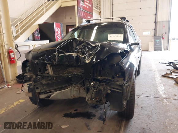 2009 Volvo XC90 I6 with VIN YV4CZ982991516343, listed as a IAAI auction lot 41789237 with 176,501 mi miles. Bid and sale history available at carsss.com. Image 12.