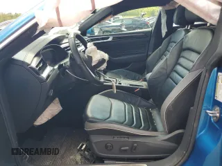2023 Volkswagen Arteon SEL Premium R-Line z VIN WVWTR7AN8PE002467, wystawiony jako Copart lot #72014284 z przebiegiem Nie podano mil oraz Szkoda całkowita • Salvage title. Historia ofert i sprzedaży dostępna na DreamBid. Obrazek 7.