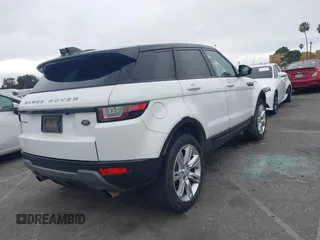 2016 Land Rover Range Rover Evoque SE z VIN SALVP2BG5GH078821, wystawiony jako IAAI lot #42074713 z przebiegiem 129 105 mil mil oraz . Historia ofert i sprzedaży dostępna na DreamBid. Obrazek 4.