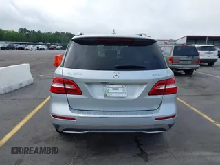 2012 Mercedes-Benz M ML 350 with VIN 4JGDA5HB5CA012821, listed as a IAAI auction lot 42128070 with 94,749 mi miles. Bid and sale history available at carsss.com. Image 16.