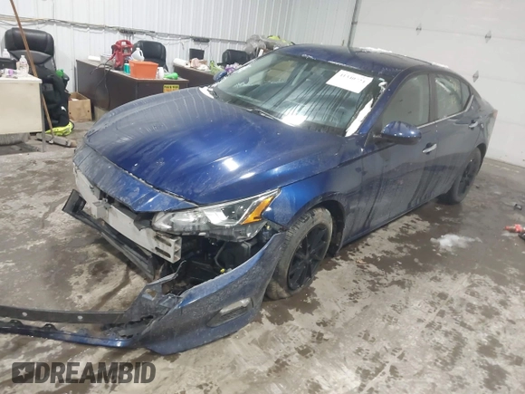 2019 Nissan Altima 2.5 S with VIN 1N4BL4BWXKC204322, listed as a IAAI auction lot 41340724 with 44,573 mi miles. Bid and sale history available at carsss.com. Image 17.