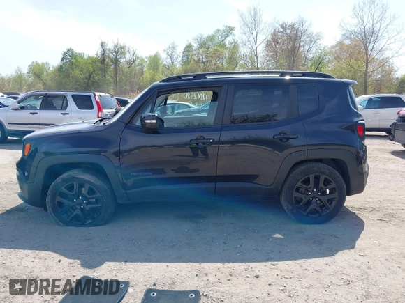 2016 Jeep Renegade Latitude with VIN ZACCJBBT0GPD04026, listed as a IAAI auction lot 42012920 with 182,076 mi miles. Bid and sale history available at carsss.com. Image 14.
