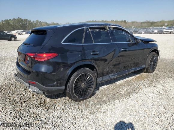 2024 Mercedes-Benz GLC with VIN W1NKM4GBXRU039396, listed as a Copart auction lot 50621215 with 0 mi miles and Clean Title. Bid and sale history available at carsss.com. Image 3.